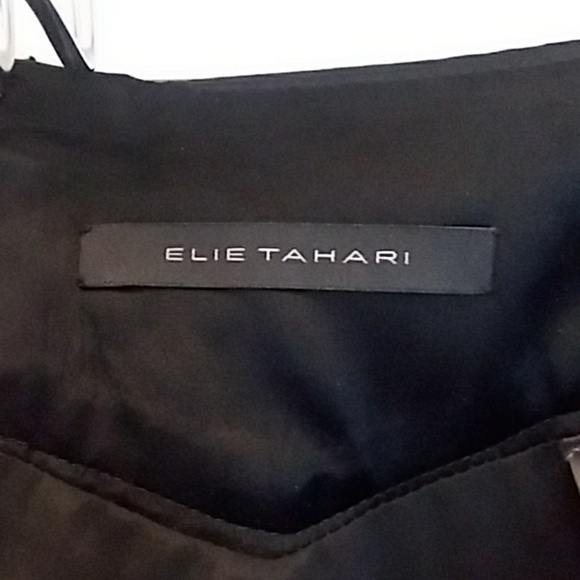 Black pencil skirt - Picture 3 of 3